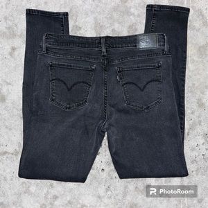 Levi’s 711 Skinny Black Jeans